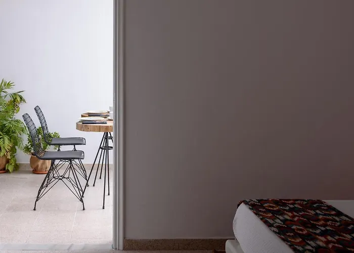 Πανσιόν Cal Day Santorini 4*