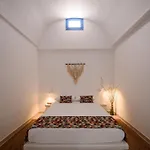 Πανσιόν Cal Day Santorini