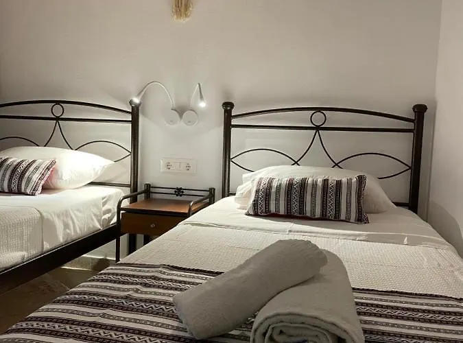 Cal Day Santorini 페리사