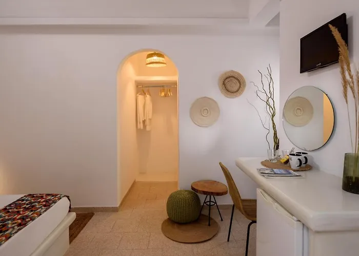 Cal Day Santorini بيريسا