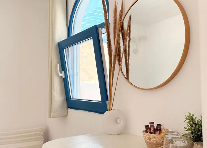 Cal Day Santorini بيت ضيافة بيريسا