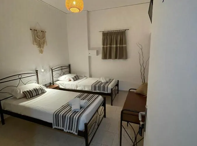 Cal Day Santorini بيت ضيافة بيريسا