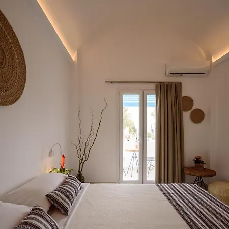 Cal Day Santorini 4* Perissa (Santorini)